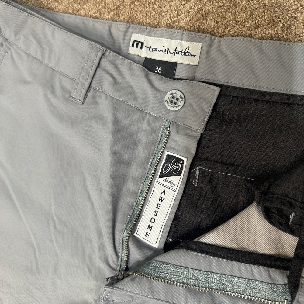 TravisMathew Gray Golf Shorts Men’s Performance Stretch Casual Shorts Size 36